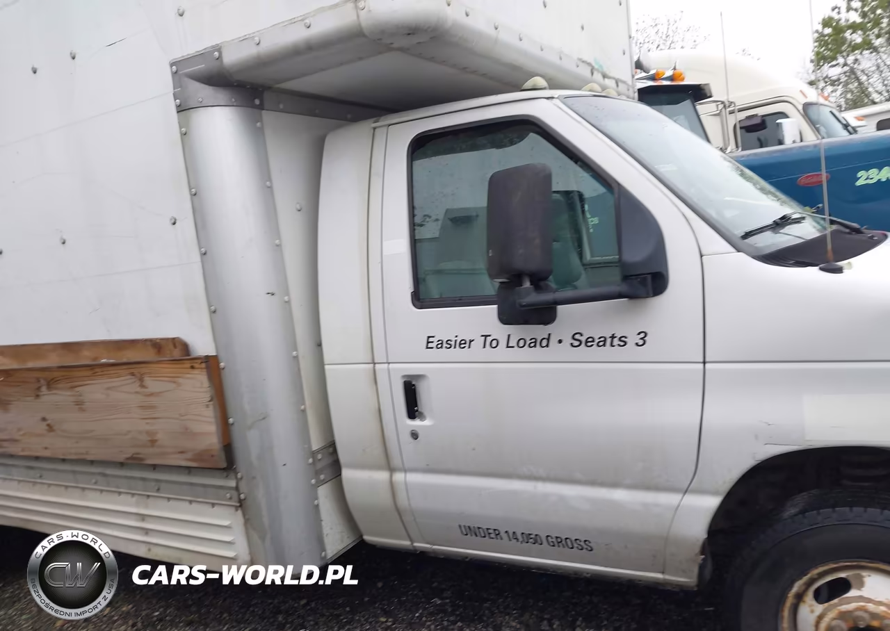 2006 Ford E-450 Cutaway VIN:1FDXE45S16HA84823 - 13