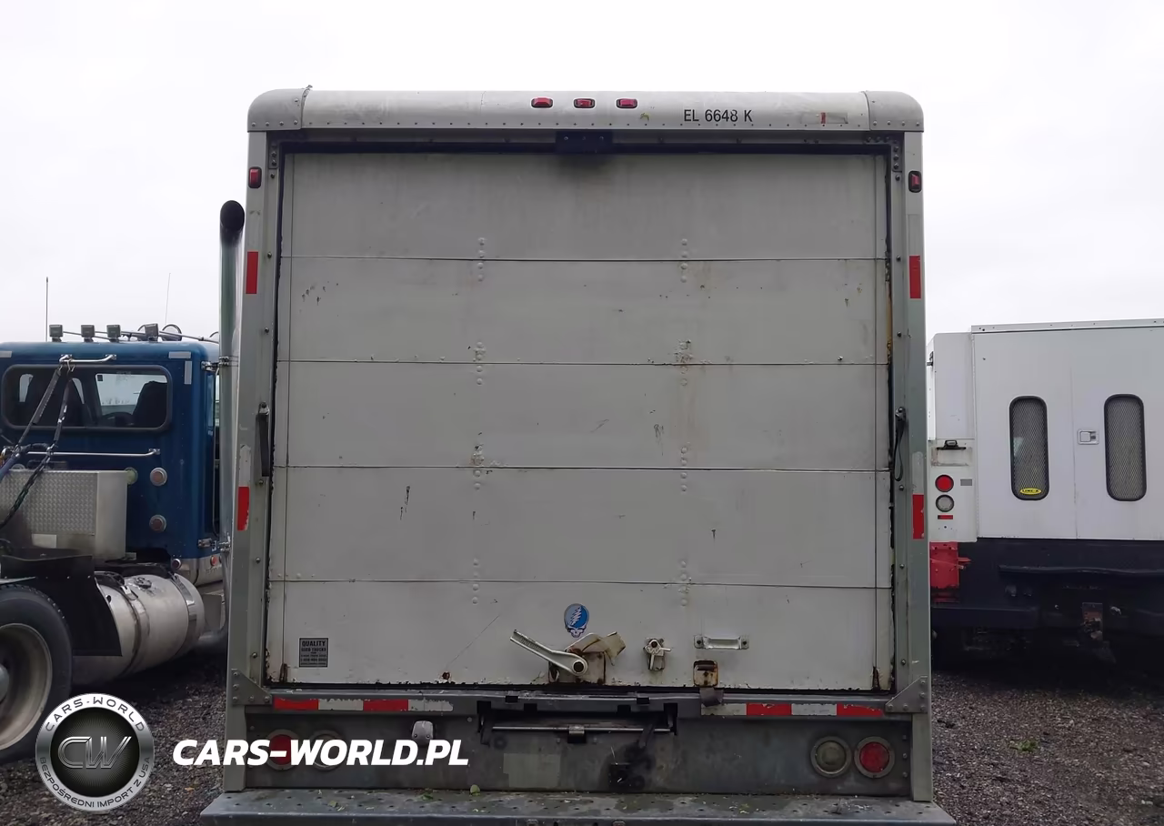 2006 Ford E-450 Cutaway VIN:1FDXE45S16HA84823 - 15