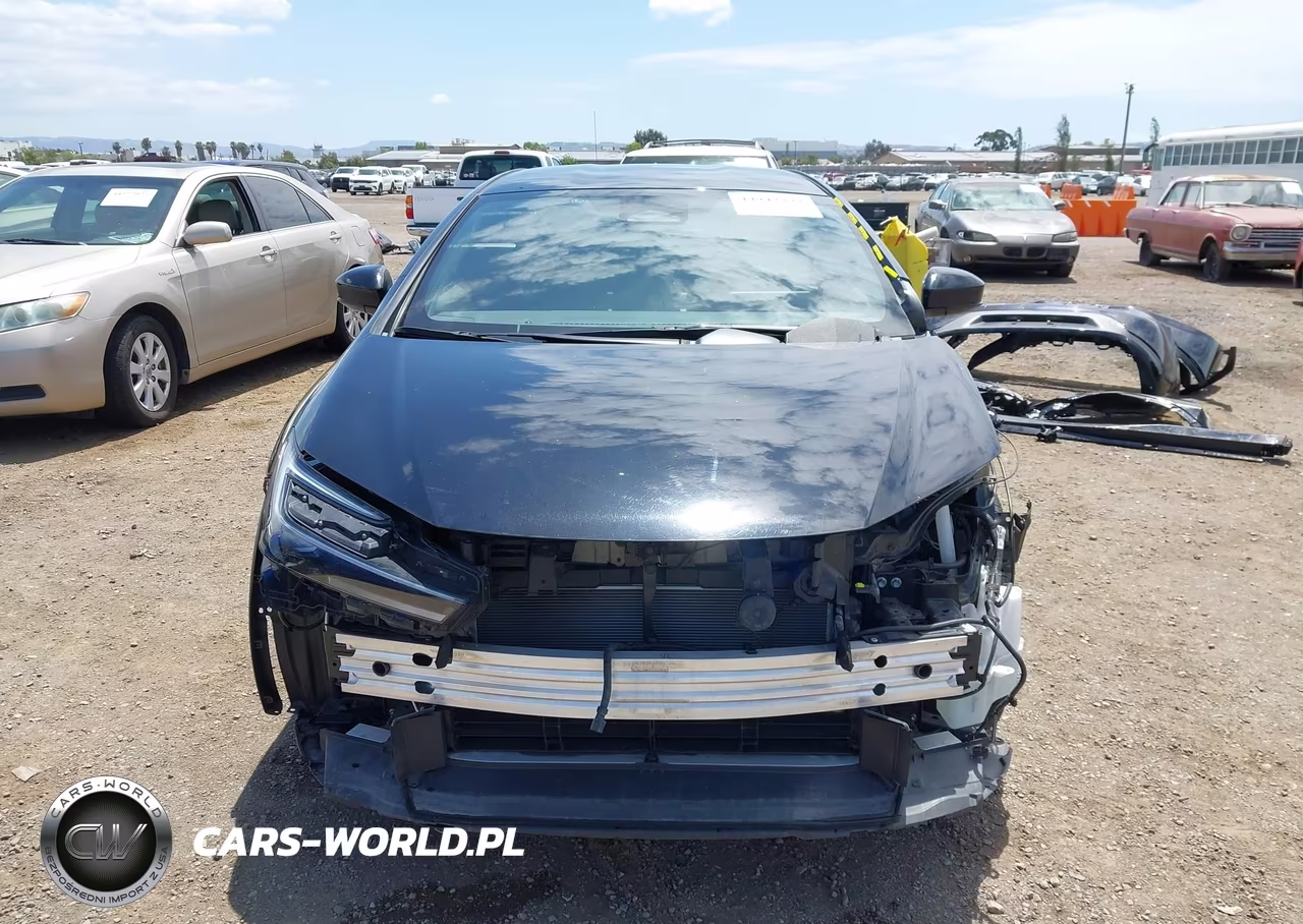 2023 Toyota Prius Le VIN:JTDACAAU7P3001626 - 13