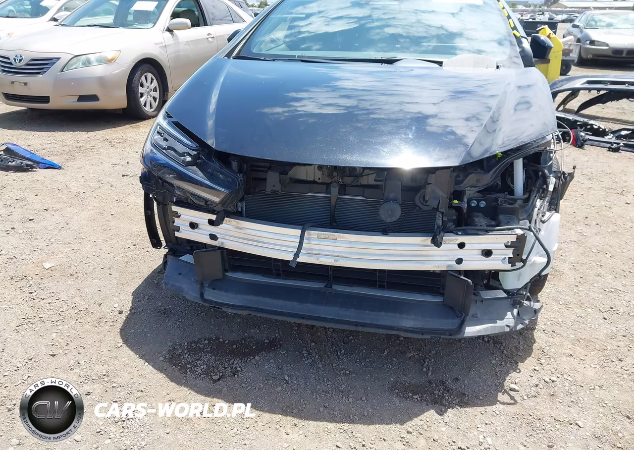 2023 Toyota Prius Le VIN:JTDACAAU7P3001626 - 6