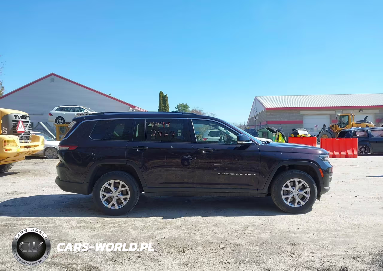 2022 Jeep Grand Cherokee L Limited 4X4 VIN:1C4RJKBG6N8578994 - 13