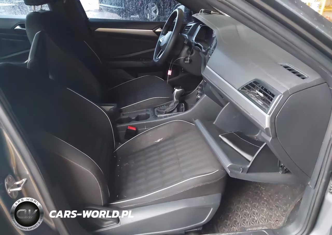 2024 Volkswagen Jetta Sport VIN:3VWBM7BU7RM060211 - 5