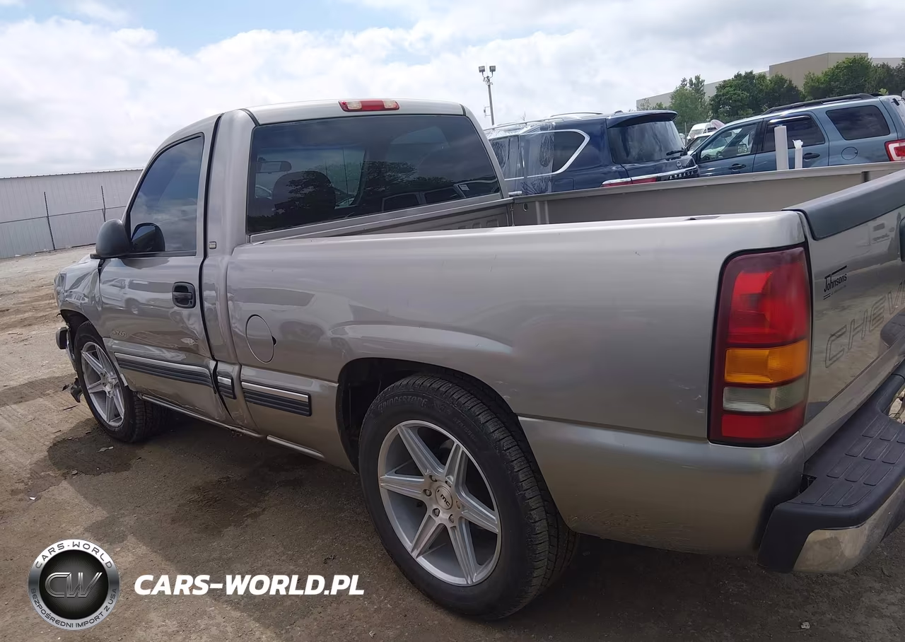 1999 Chevrolet Silverado 1500 VIN:1GCEC14W5XZ145302 - 14