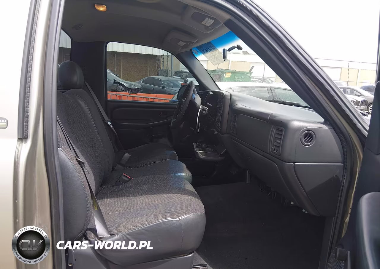 1999 Chevrolet Silverado 1500 VIN:1GCEC14W5XZ145302 - 5