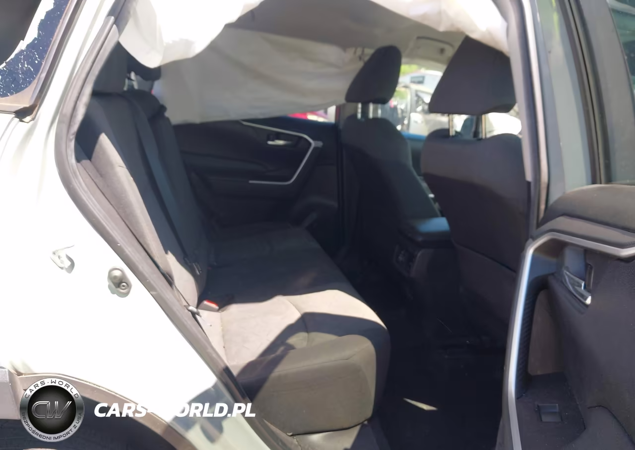 2021 Toyota Rav4 Xle VIN:2T3P1RFV2MW155086 - 8