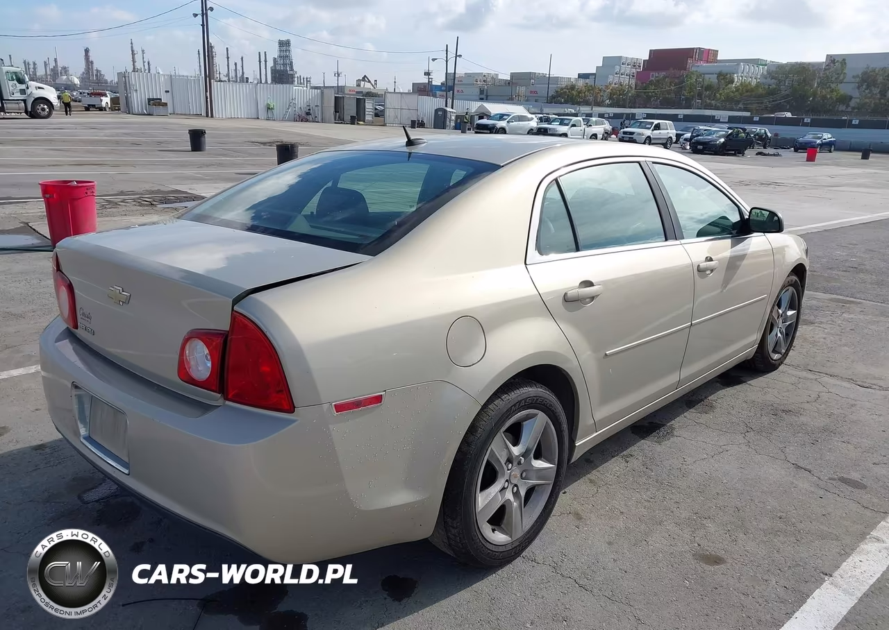 2010 Chevrolet Malibu Ls VIN:1G1ZB5EB9AF276385 - 4