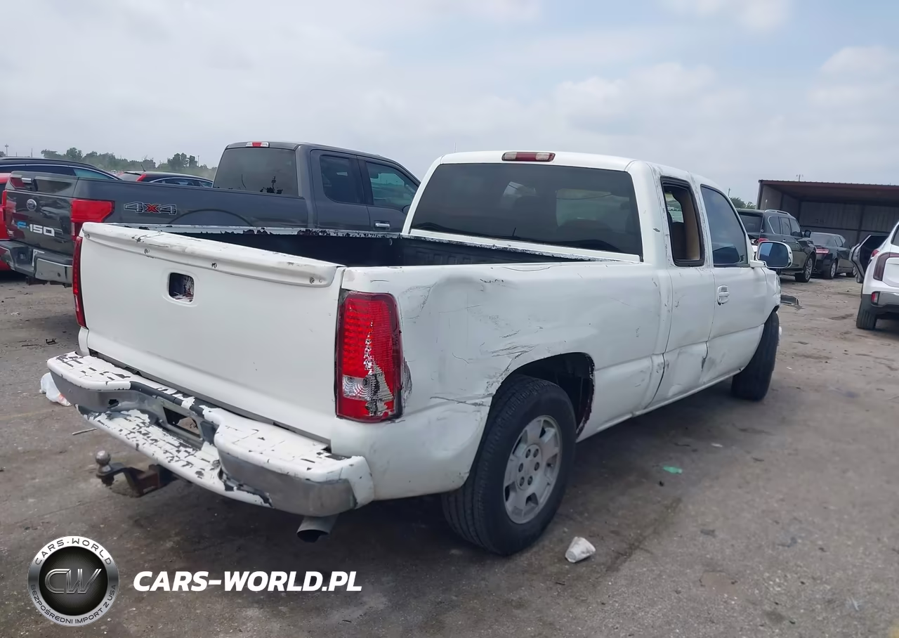 1999 Chevrolet Silverado 1500 Ls VIN:2GCEC19T3X1252744 - 4