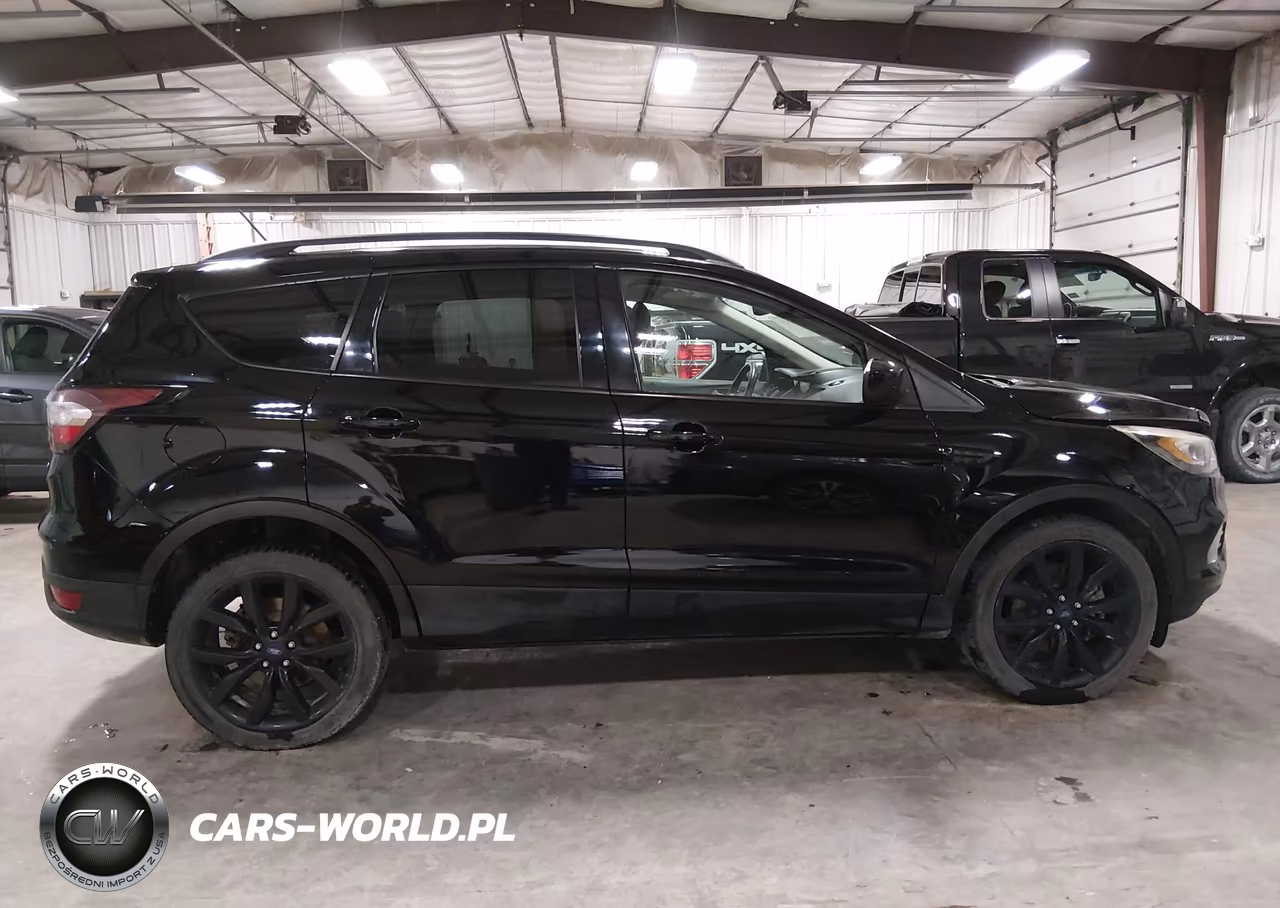 2018 Ford Escape Se VIN:1FMCU9GD9JUA41926 - 14