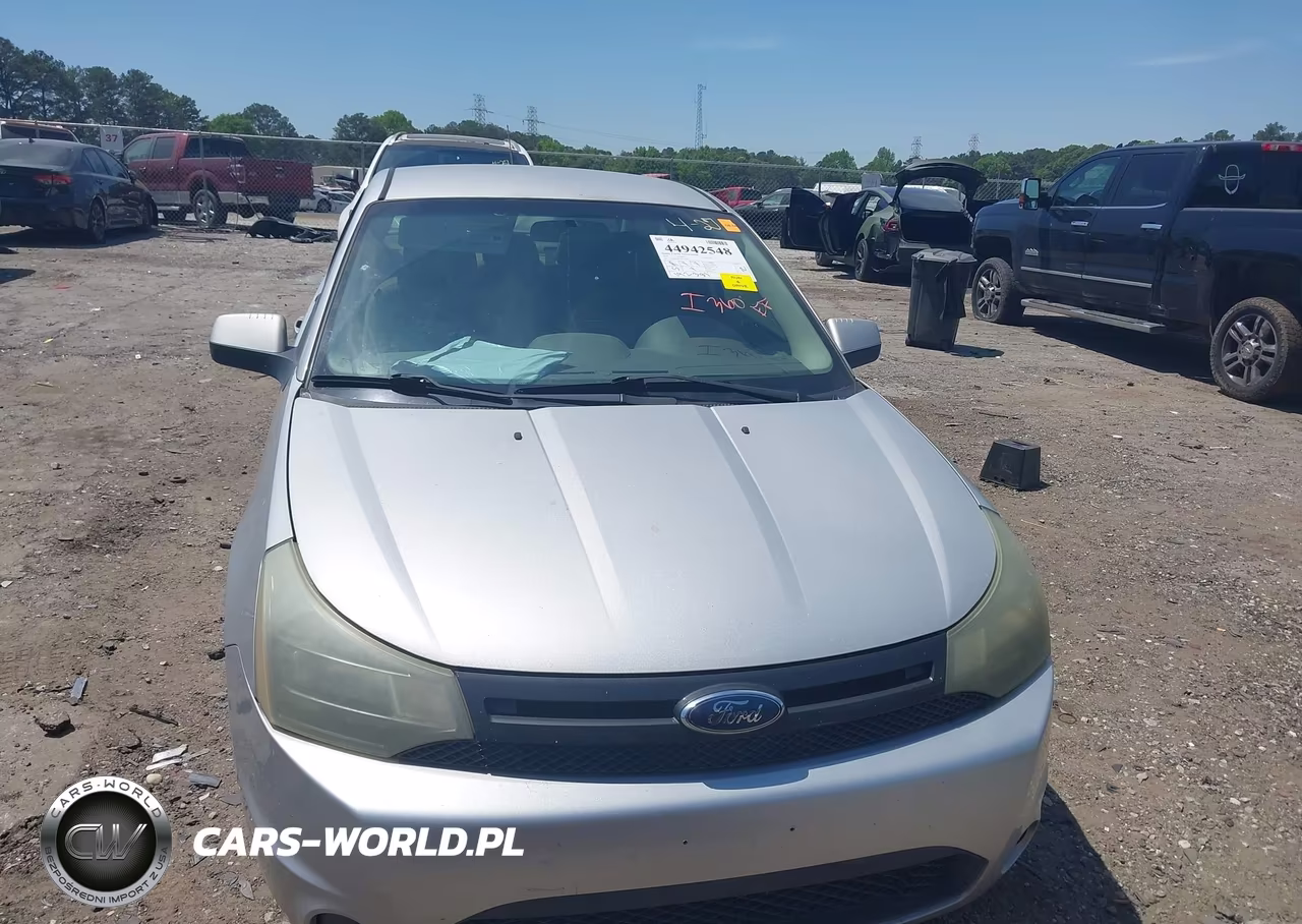 2009 Ford Focus Se VIN:1FAHP32N39W177229 - 12