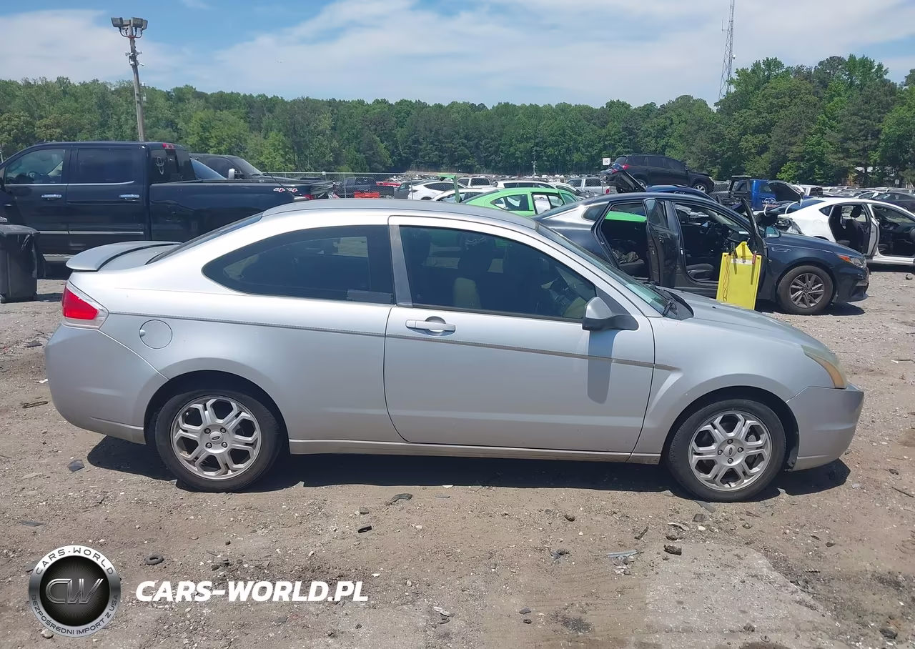 2009 Ford Focus Se VIN:1FAHP32N39W177229 - 13