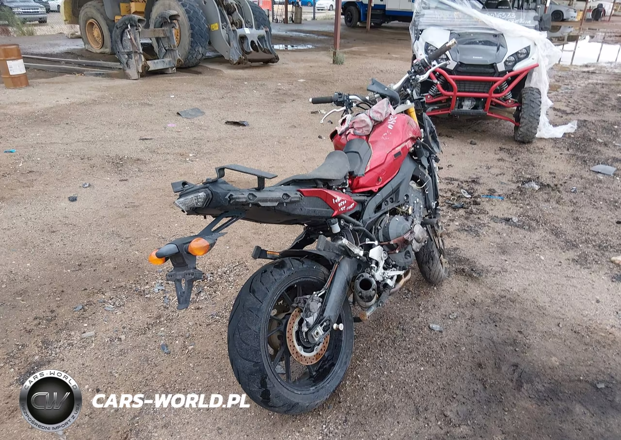 2015 Yamaha Fj09 VIN:JYARN37E2FA000849 - 3