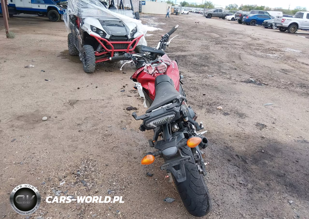 2015 Yamaha Fj09 VIN:JYARN37E2FA000849 - 6