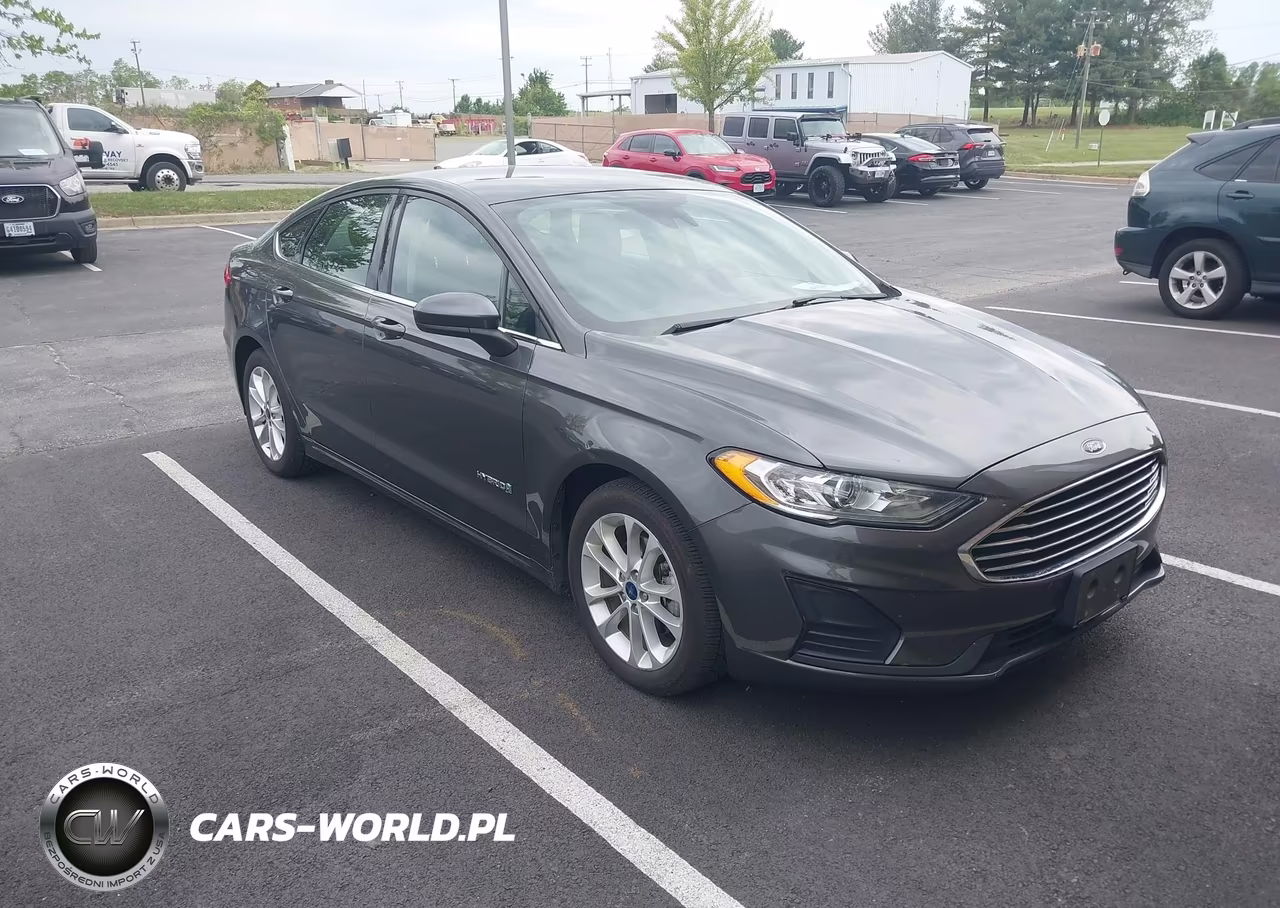 2019 Ford Fusion Hybrid Se