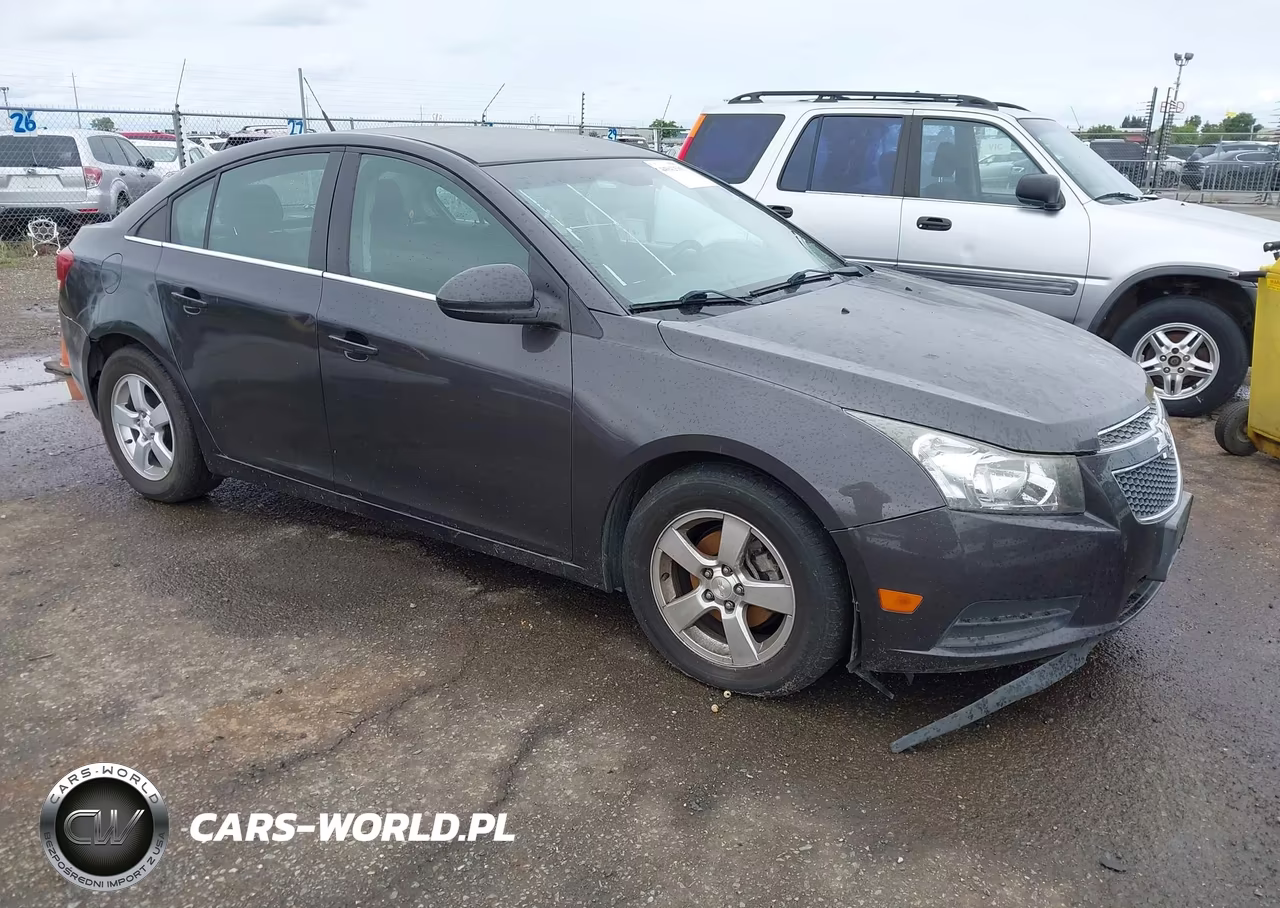 2014 Chevrolet Cruze 1Lt Auto – zdjęcie 1 z 12