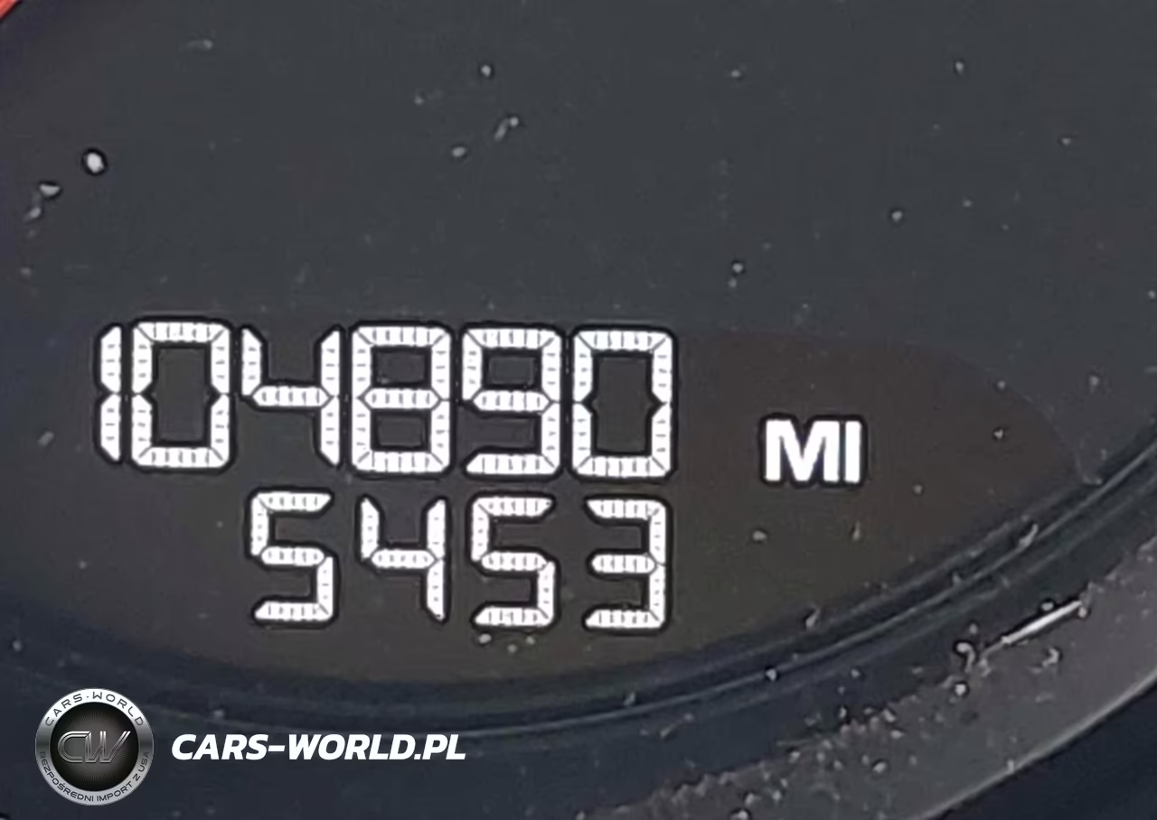 2018 Porsche Macan Sport Edition VIN:WP1AA2A50JLB15493 - 15