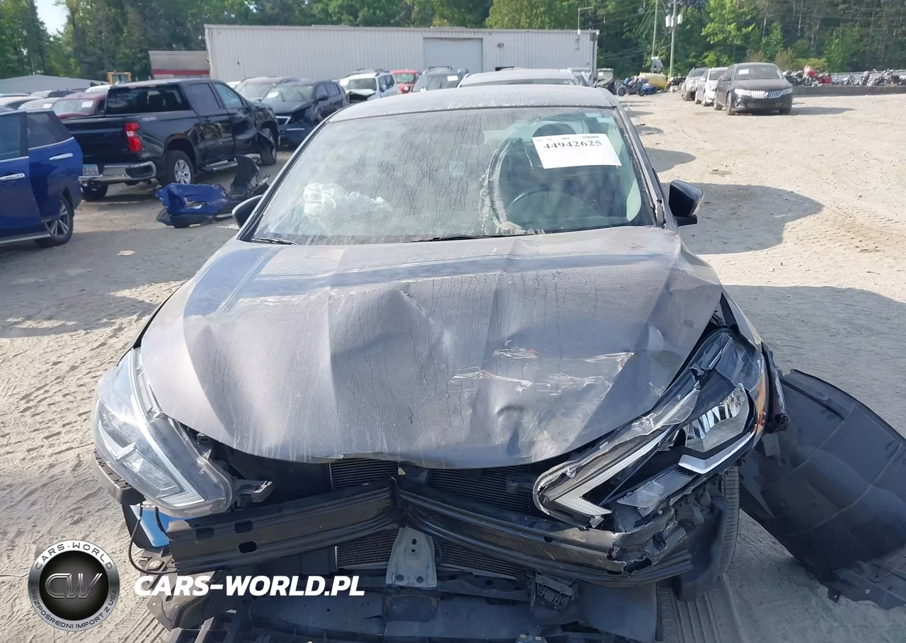 2019 Nissan Sentra S VIN:3N1AB7AP5KY387403 - 12