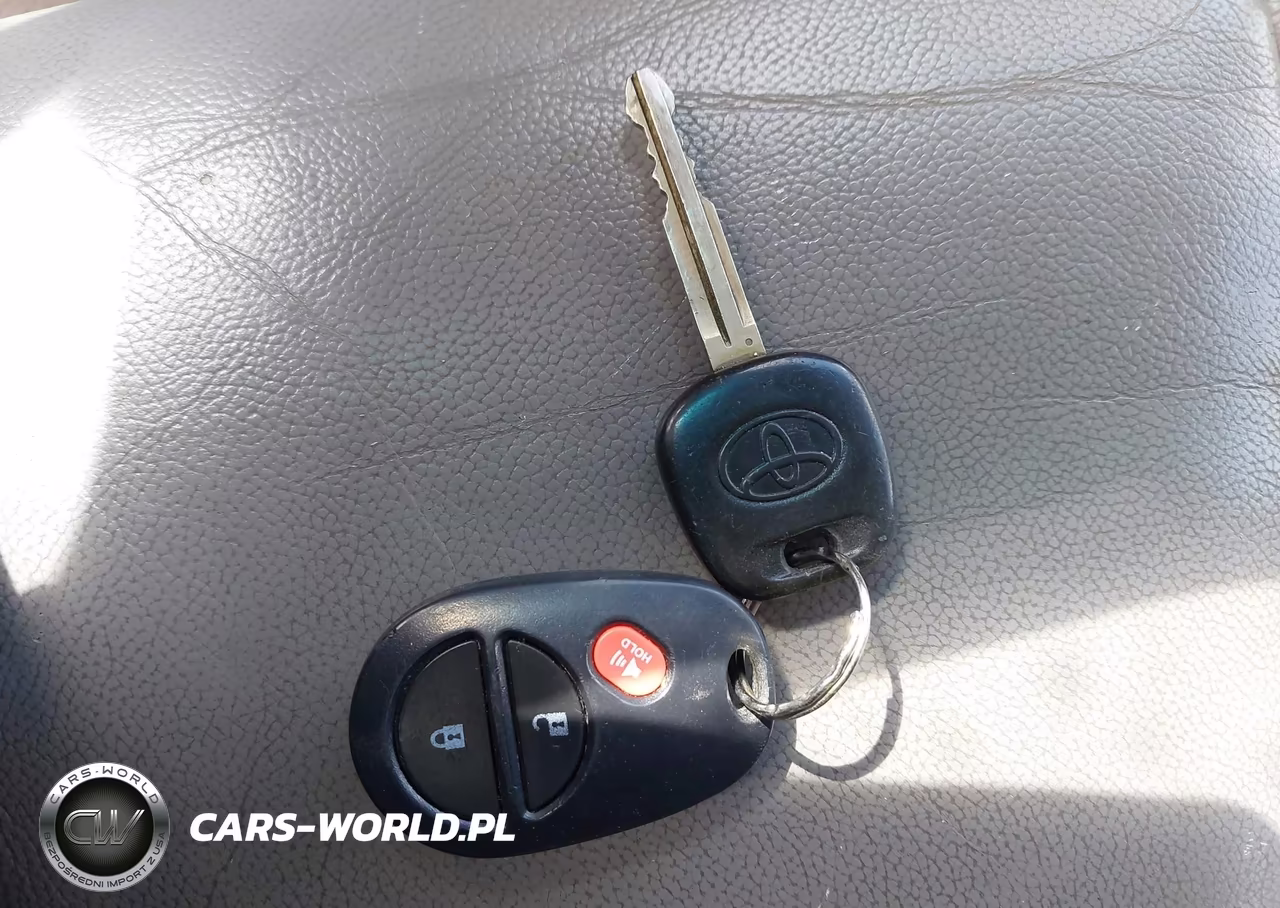 2009 Toyota Sienna Le VIN:5TDZK23C39S252452 - 11