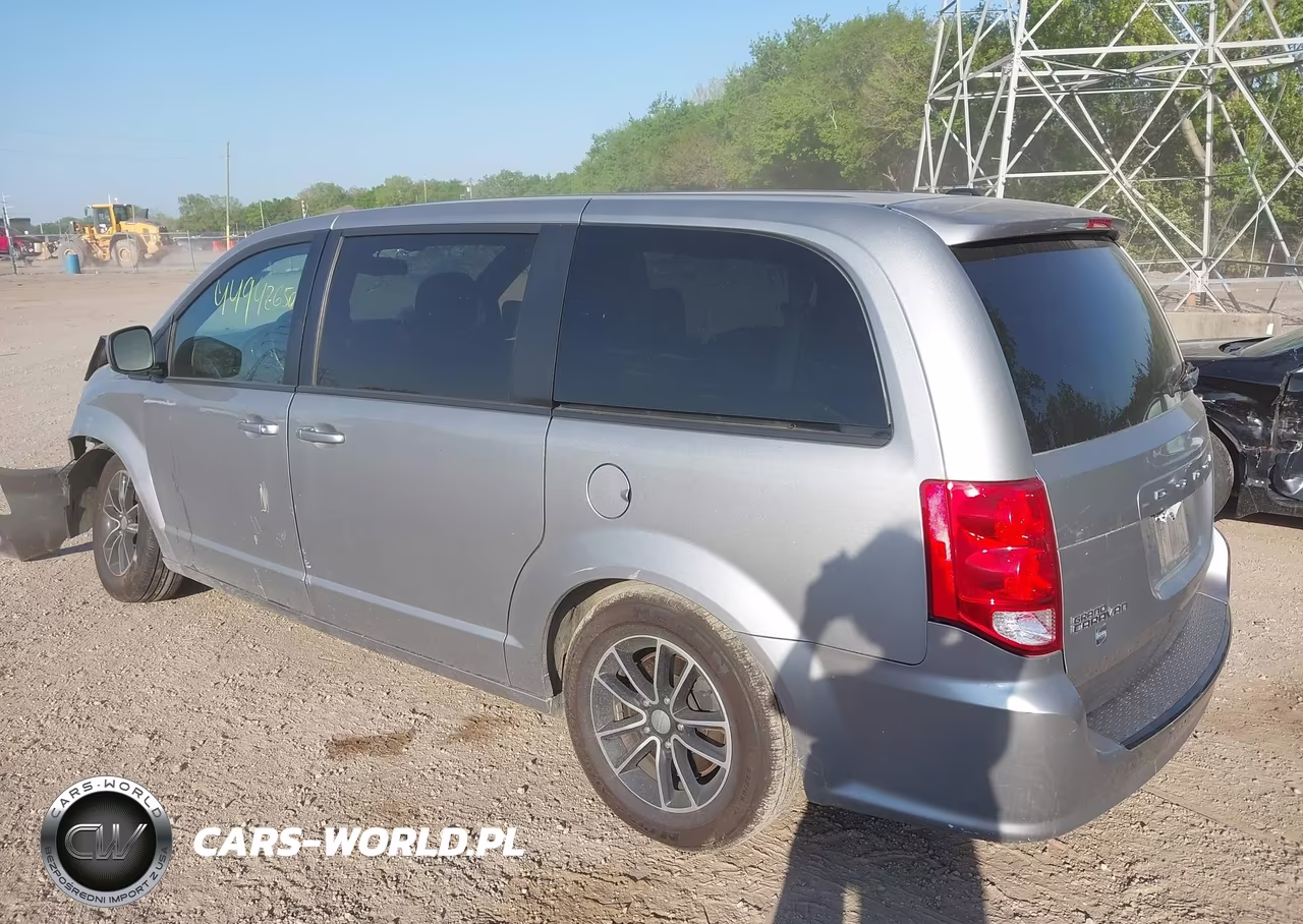 2018 Dodge Grand Caravan Se Plus VIN:2C4RDGBG7JR200752 - 3