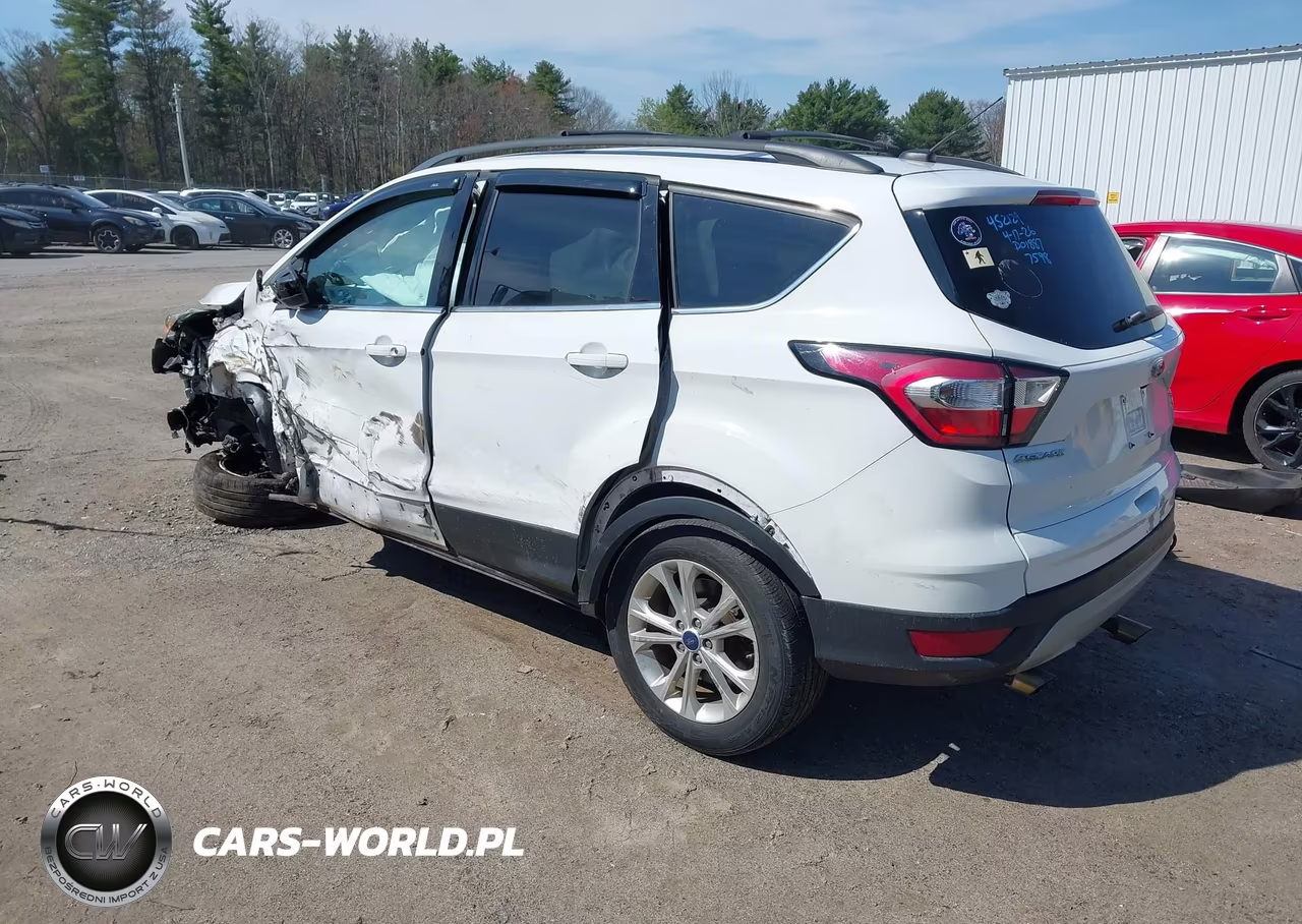 2017 Ford Escape Se VIN:1FMCU9GD8HUD01887 - 3