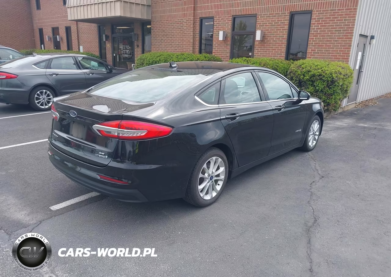 2019 Ford Fusion Hybrid Se VIN:3FA6P0LU2KR274507 - 4