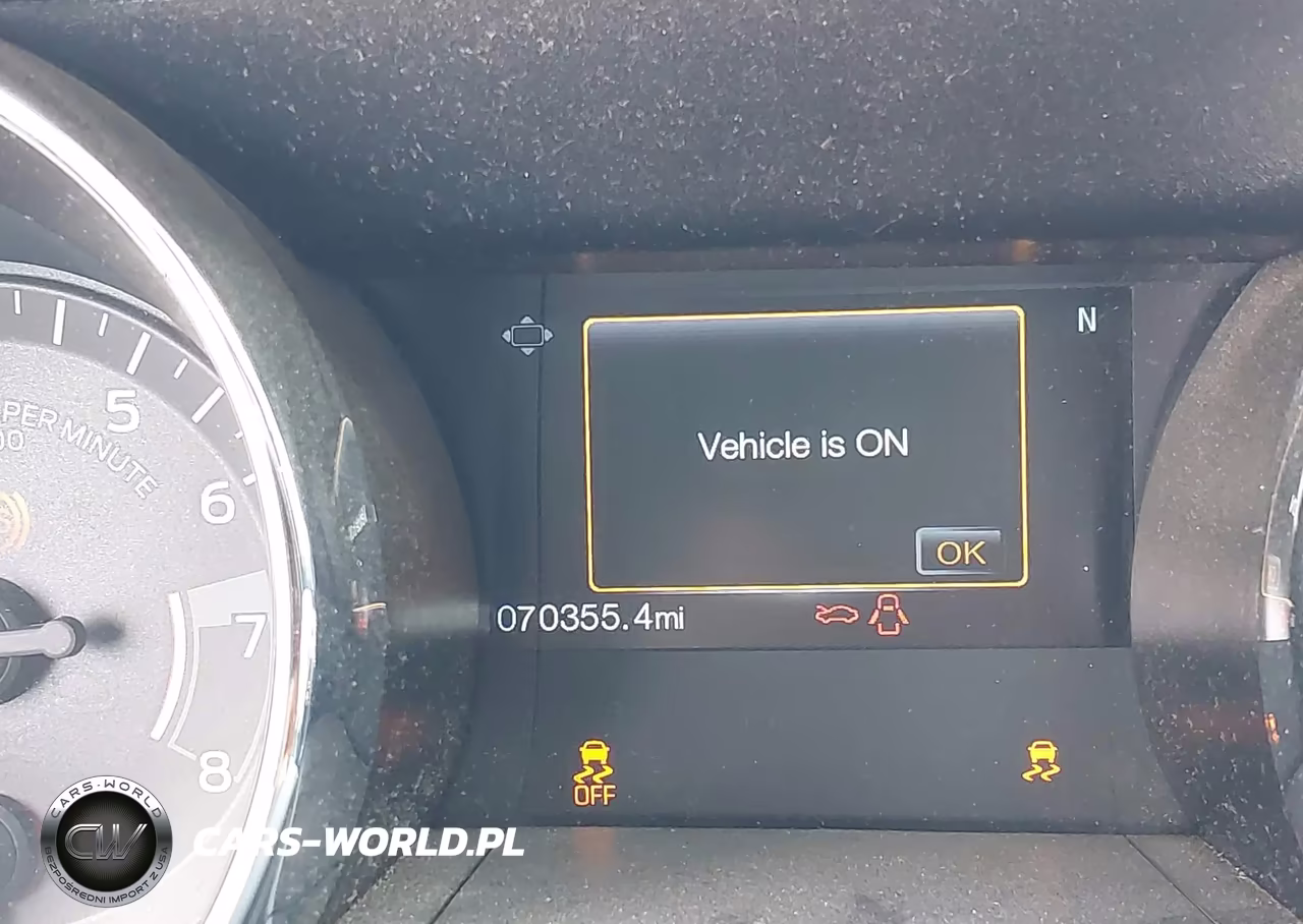 2017 Ford Mustang Ecoboost Premium VIN:1FATP8UH1H5317331 - 16