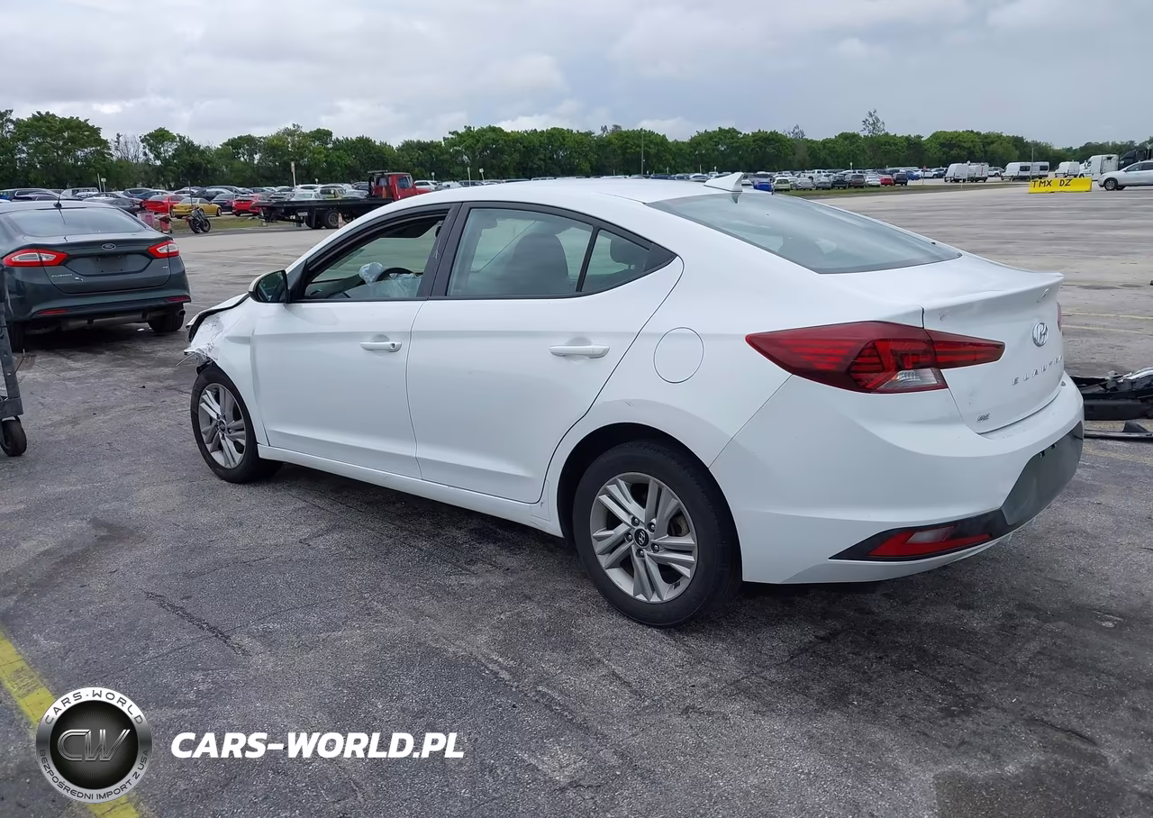2020 Hyundai Elantra Sel VIN:5NPD84LF2LH623144 - 3