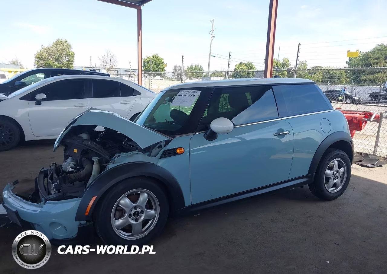 2011 Mini Cooper VIN:WMWSU3C57BT253076 - 13