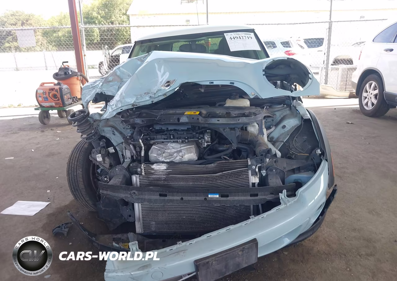 2011 Mini Cooper VIN:WMWSU3C57BT253076 - 6