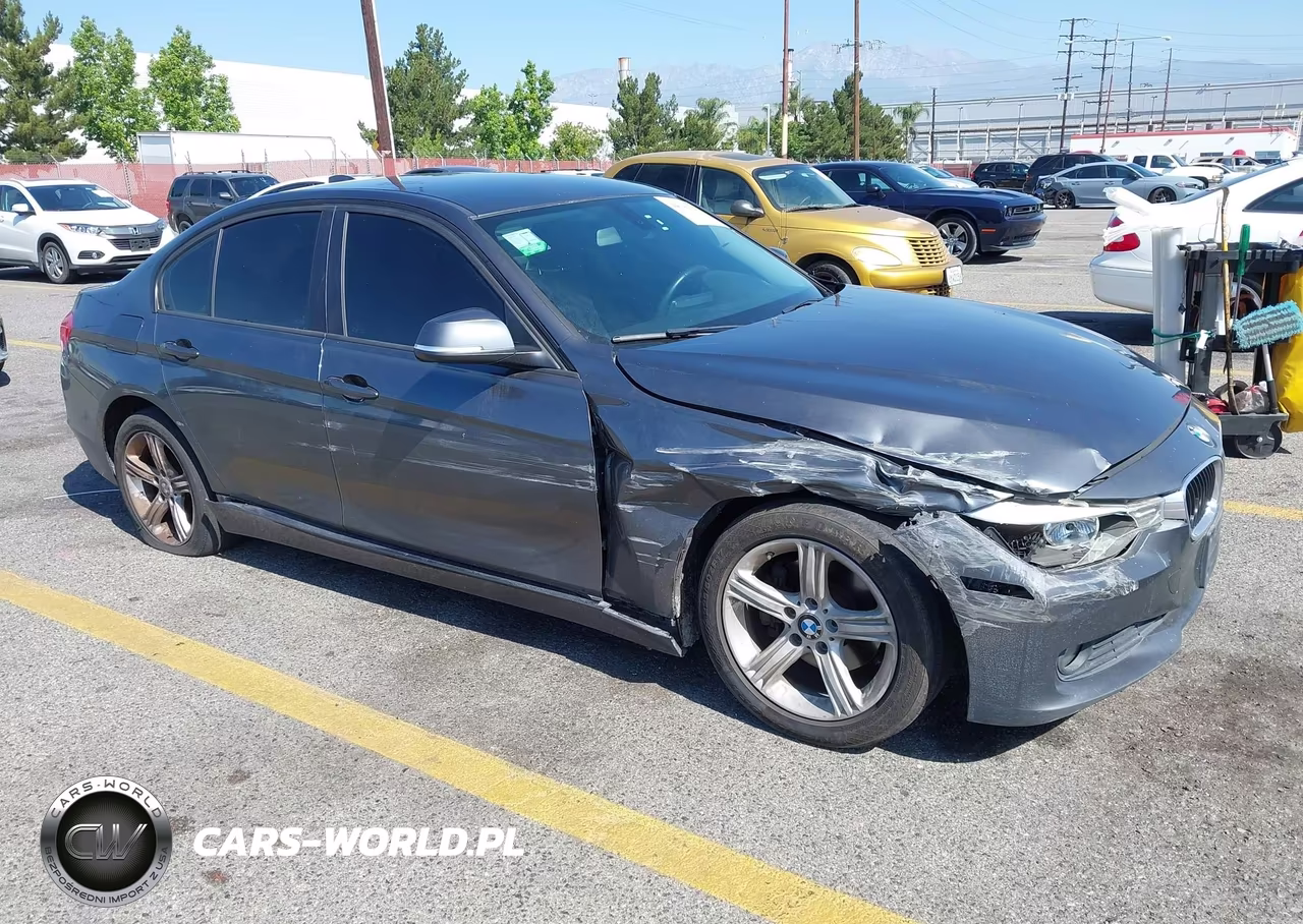 2015 BMW 320I