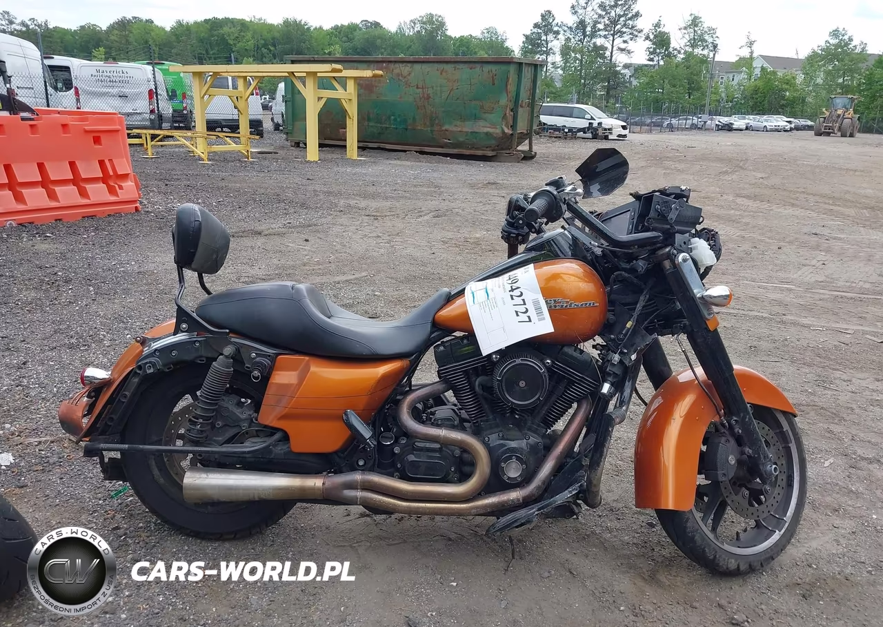 2014 Harley-Davidson Flhxs Street Glide Special VIN:1HD1KRM17EB633661 - 11
