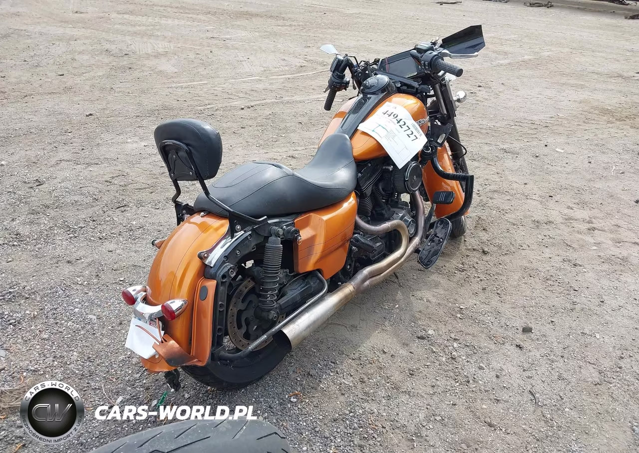 2014 Harley-Davidson Flhxs Street Glide Special VIN:1HD1KRM17EB633661 - 4