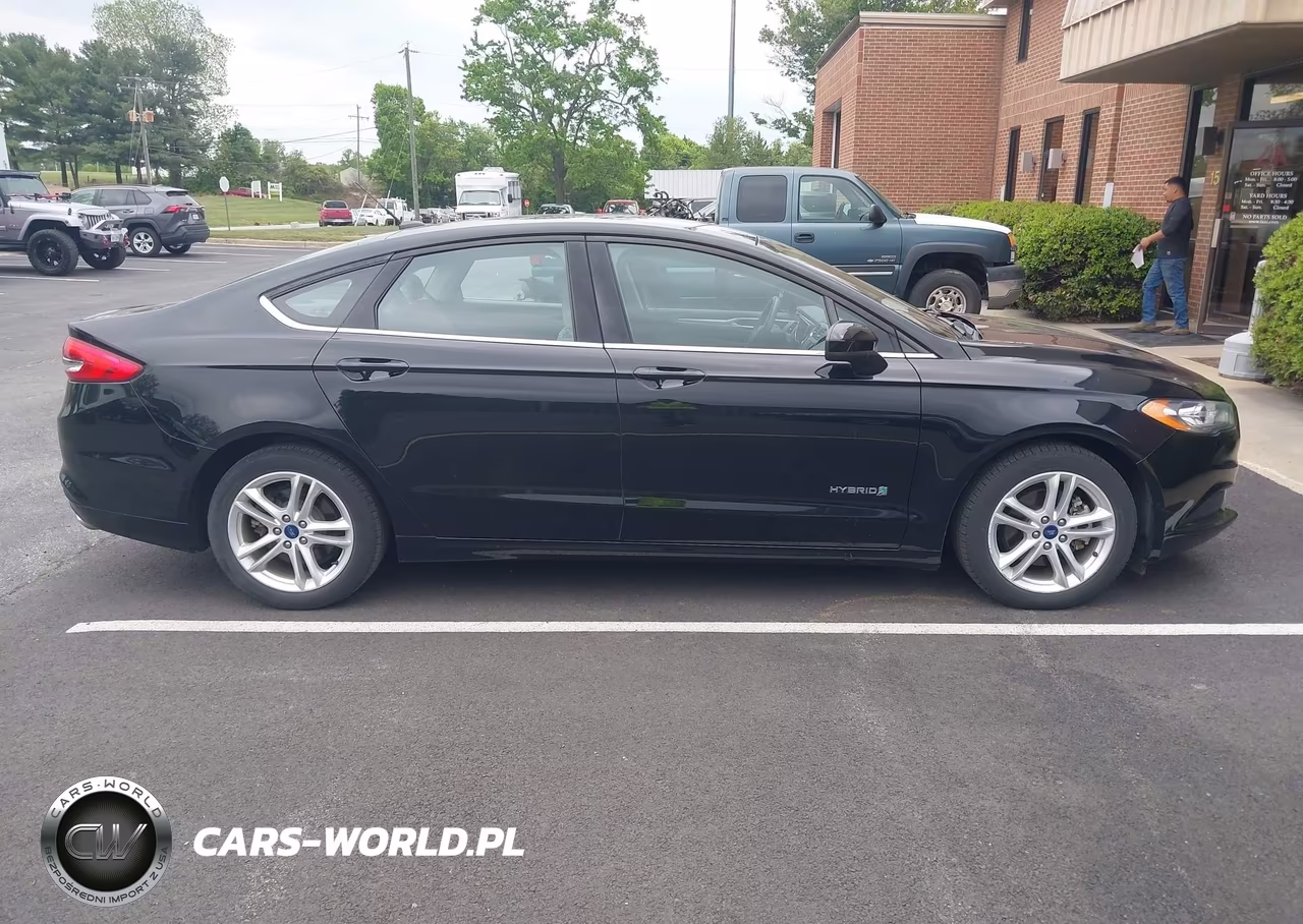 2018 Ford Fusion Hybrid S VIN:3FA6P0UU8JR235966 - 13