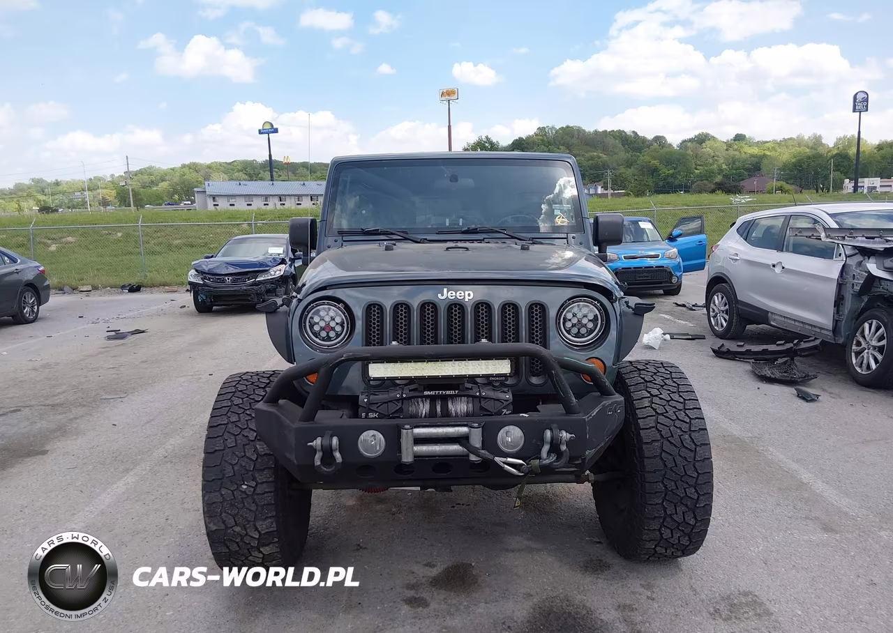 2008 Jeep Wrangler Unlimited X VIN:1J4GA39188L509024 - 12