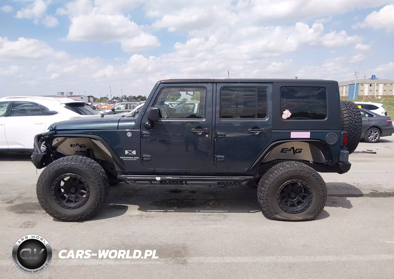 2008 Jeep Wrangler Unlimited X VIN:1J4GA39188L509024 - 14