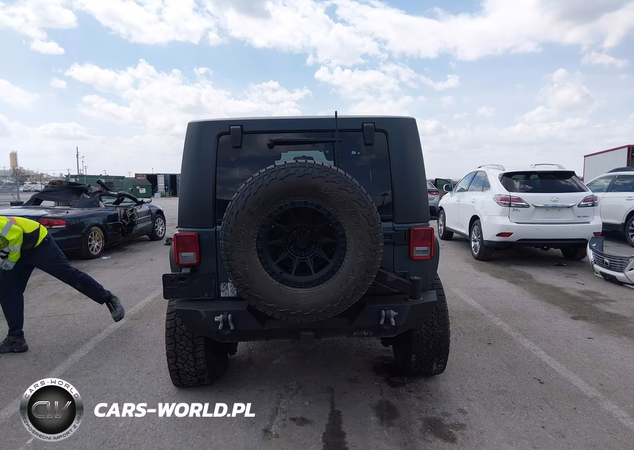 2008 Jeep Wrangler Unlimited X VIN:1J4GA39188L509024 - 16