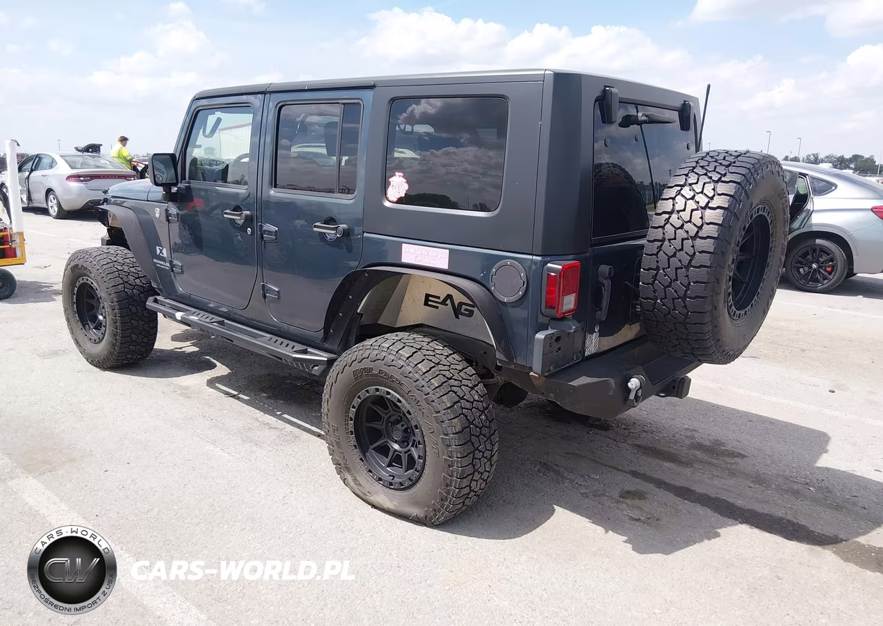 2008 Jeep Wrangler Unlimited X VIN:1J4GA39188L509024 - 3