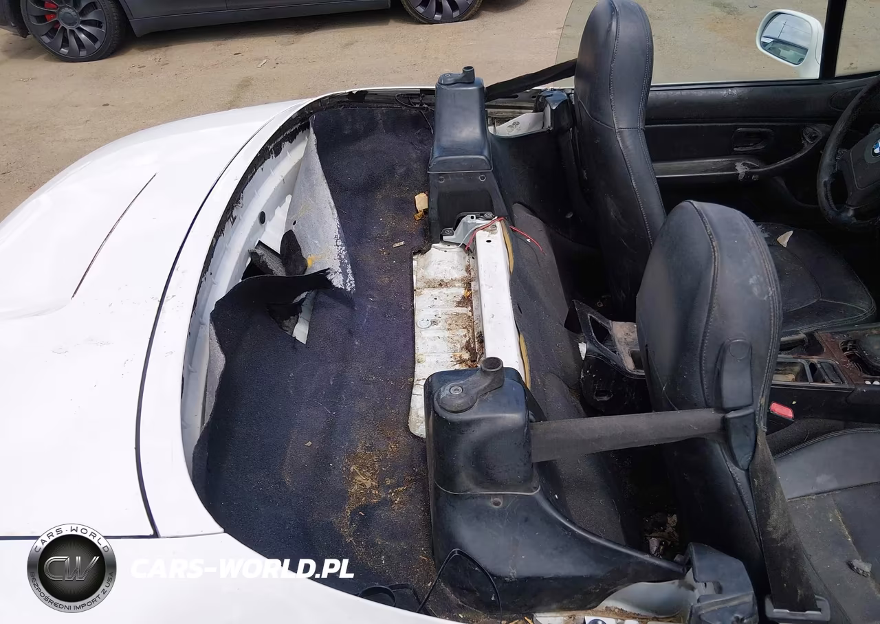 1997 BMW Z3 1.9L Roadster VIN:4USCH7329VLB82537 - 8