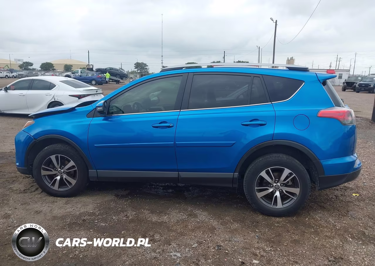 2018 Toyota Rav4 Xle VIN:JTMWFREV7JJ166481 - 15