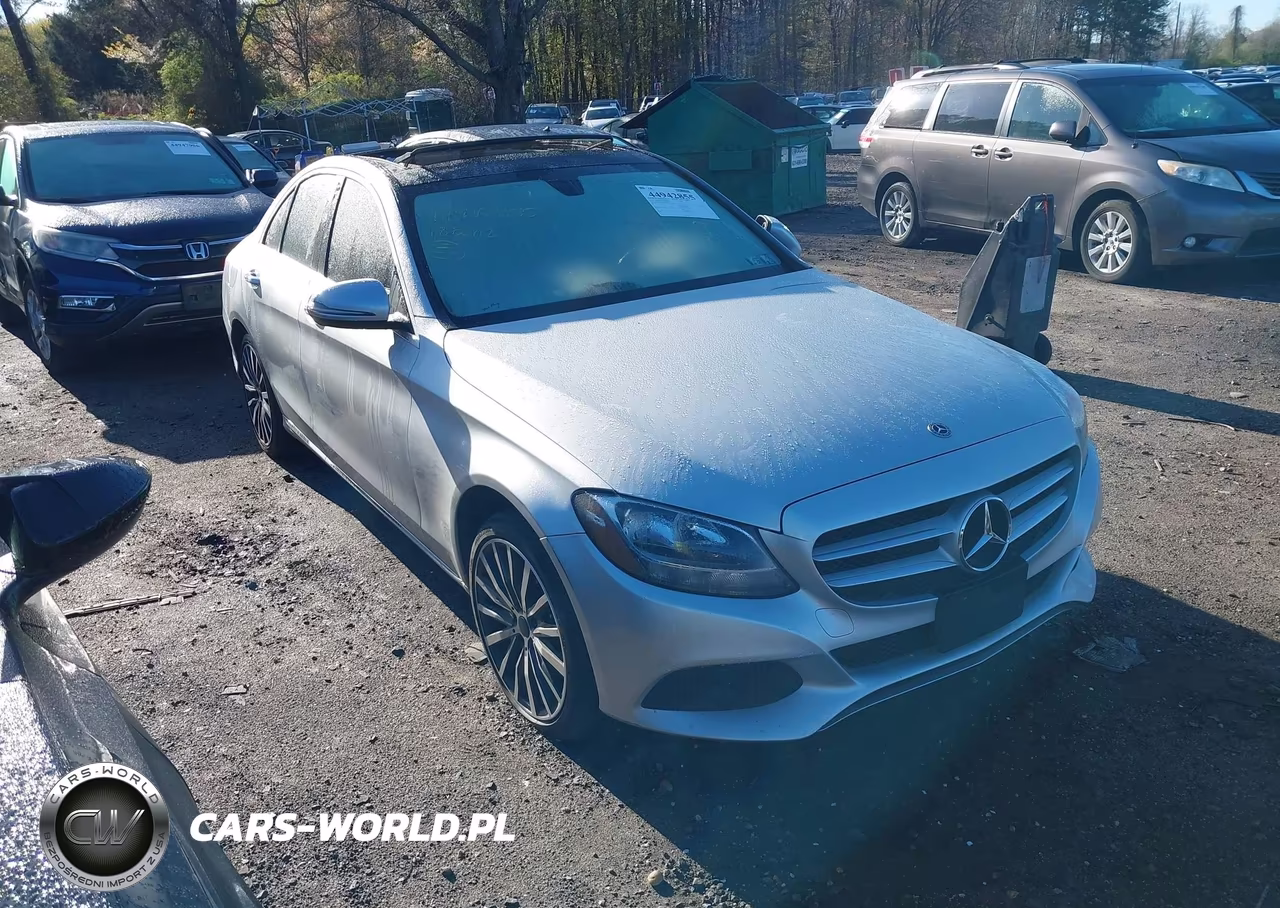 2018 Mercedes-Benz C 300 4Matic – zdjęcie 1 z 17