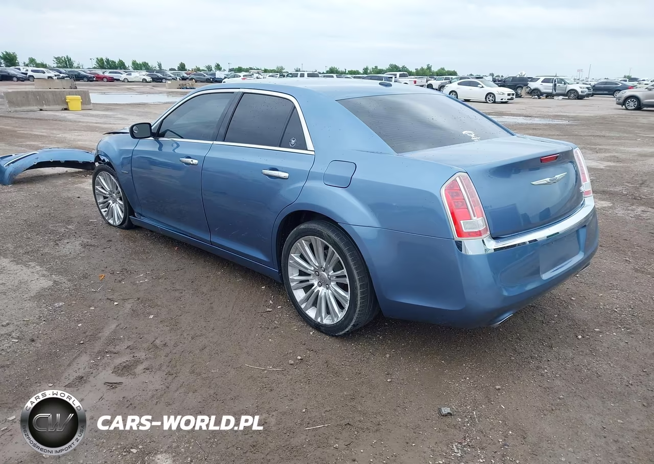 2011 Chrysler 300C VIN:2C3CA6CT1BH547509 - 3