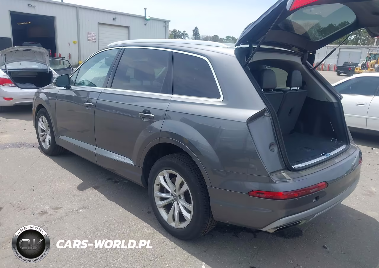 2019 Audi Q7 55 Premium-55 Se Premium VIN:WA1LAAF78KD002007 - 3