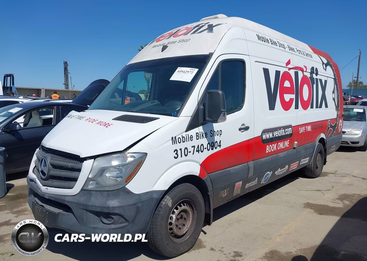 2016 Mercedes-Benz Sprinter 2500 High Roof VIN:WD3PE8DD8GP302529 - 2
