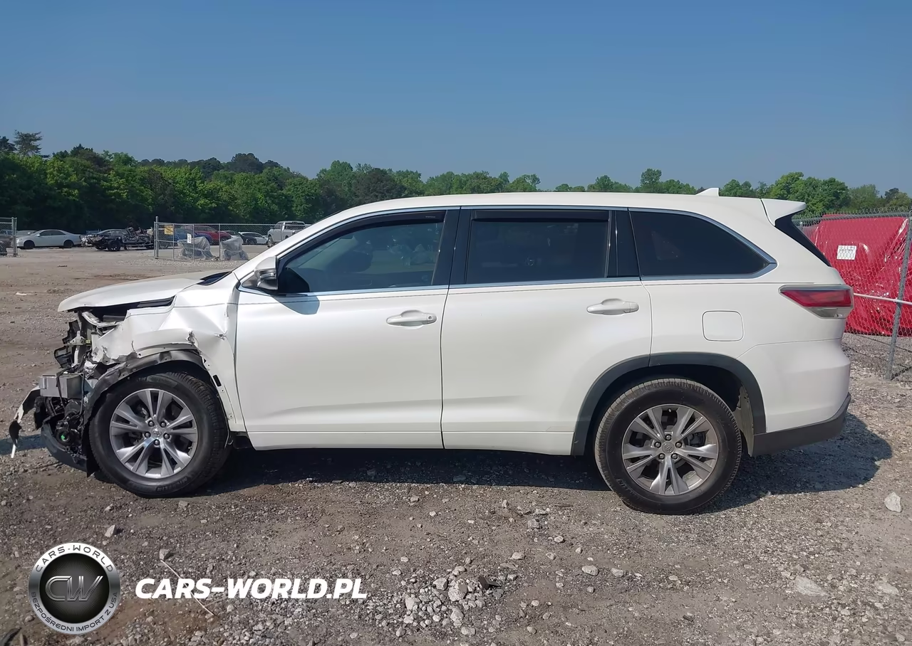 2014 Toyota Highlander Le Plus V6 VIN:5TDZKRFH6ES027338 - 15