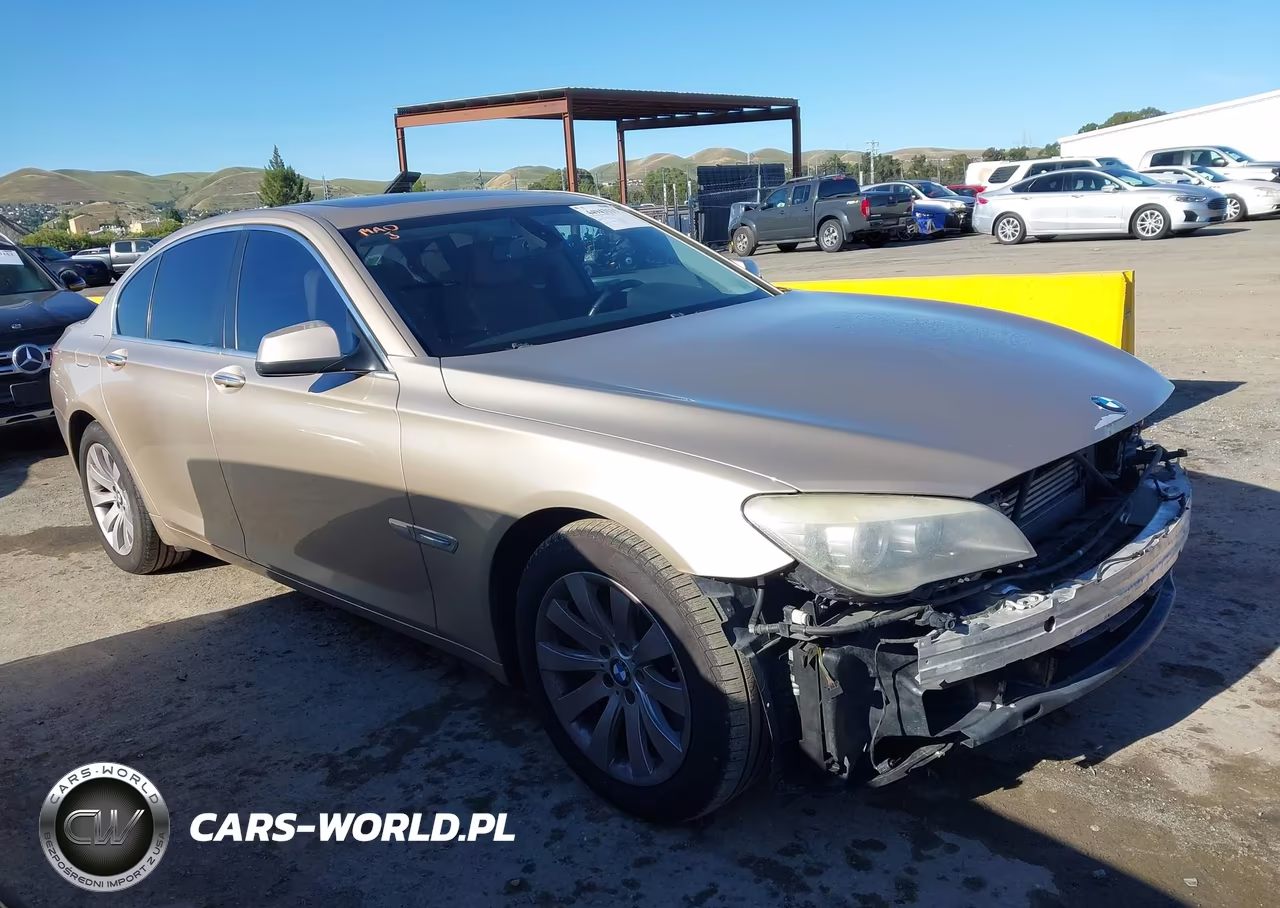 2011 BMW 750I