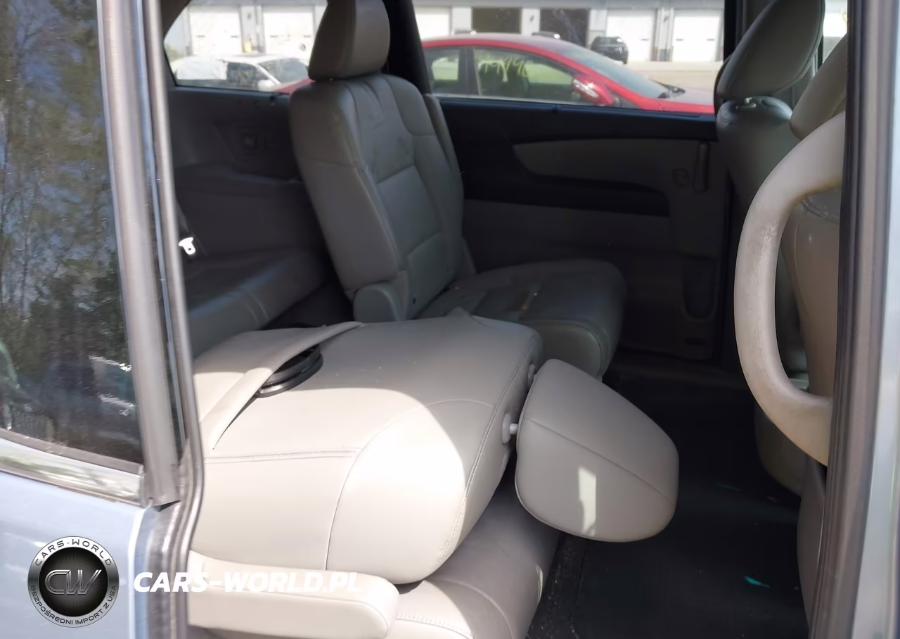 2013 Honda Odyssey Touring-Touring Elite VIN:5FNRL5H94DB068114 - 8