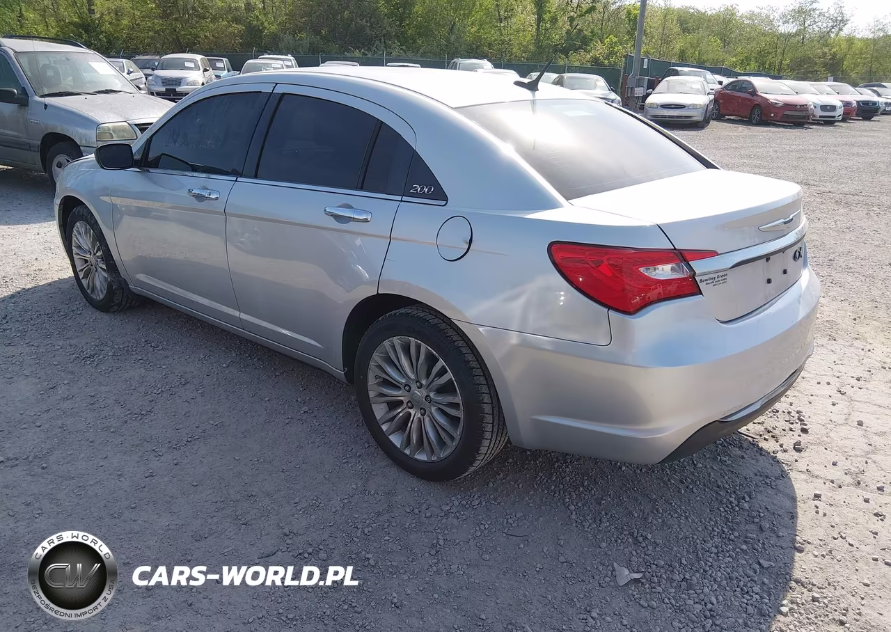 2011 Chrysler 200 Limited VIN:1C3BC2FB7BN531288 - 3
