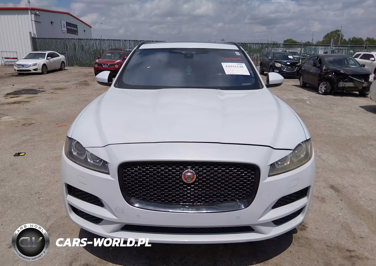 2017 Jaguar F-Pace 35T Prestige VIN:SADCK2BV6HA895273 - 12
