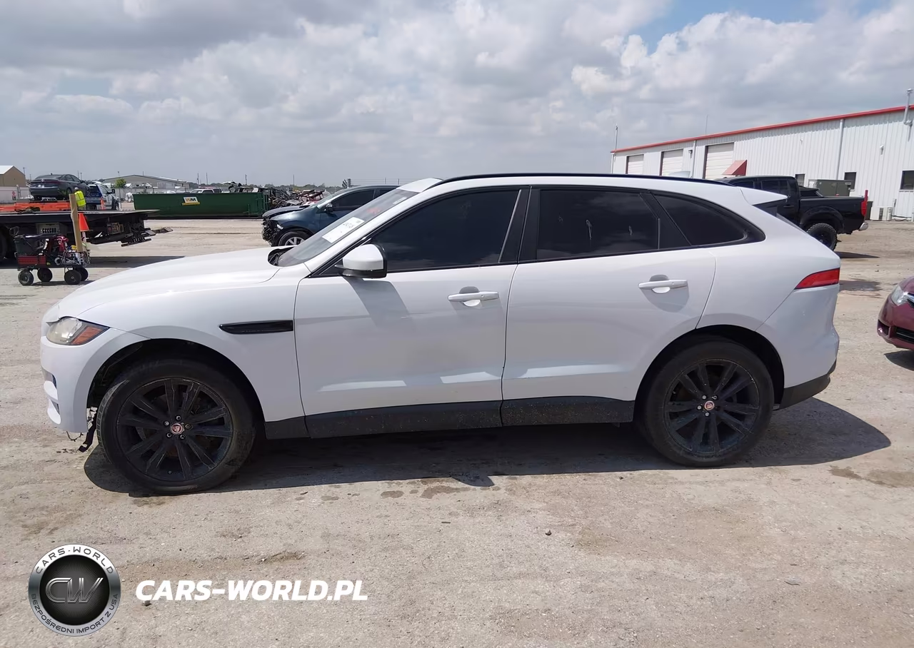 2017 Jaguar F-Pace 35T Prestige VIN:SADCK2BV6HA895273 - 14