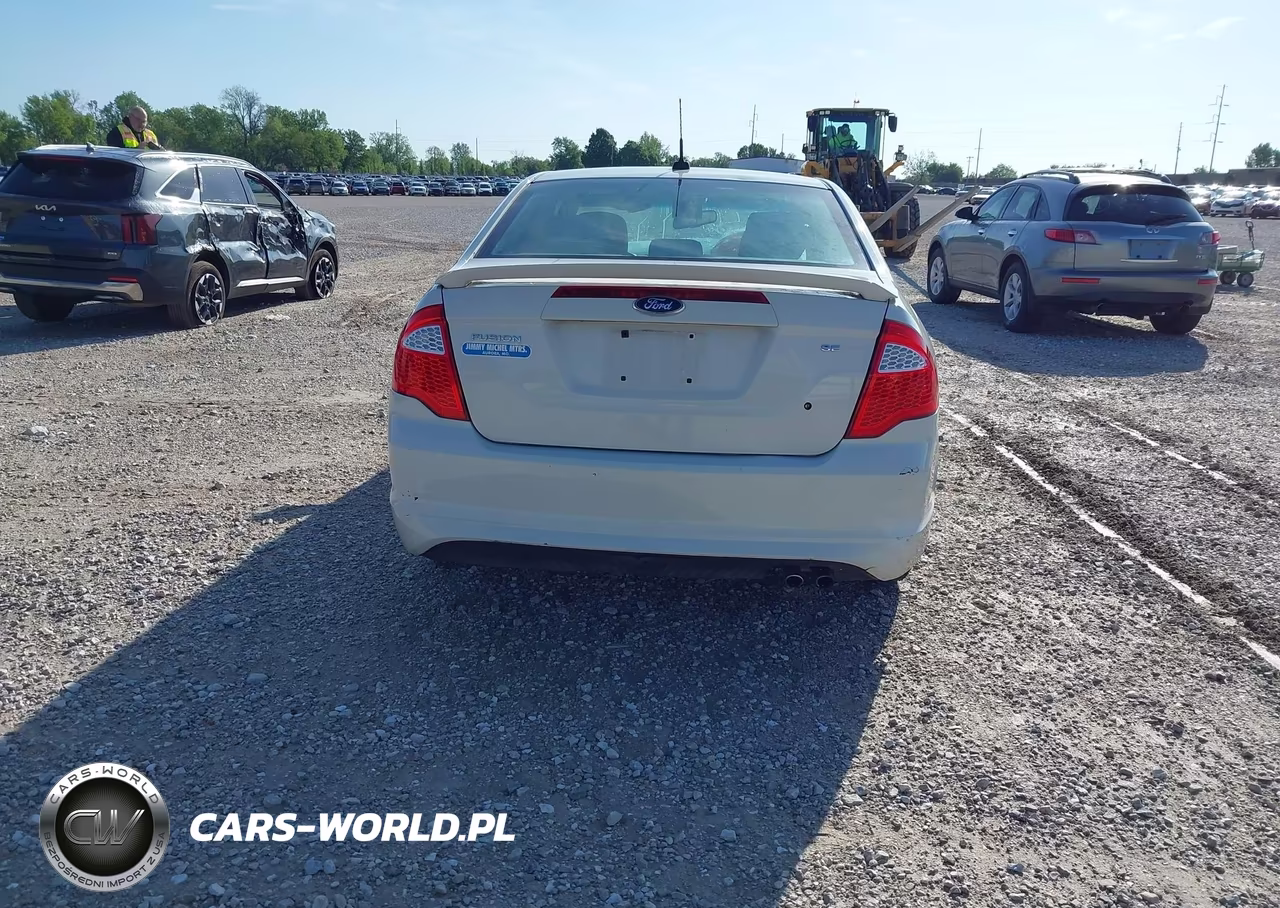 2011 Ford Fusion Se VIN:3FAHP0HA0BR319225 - 16