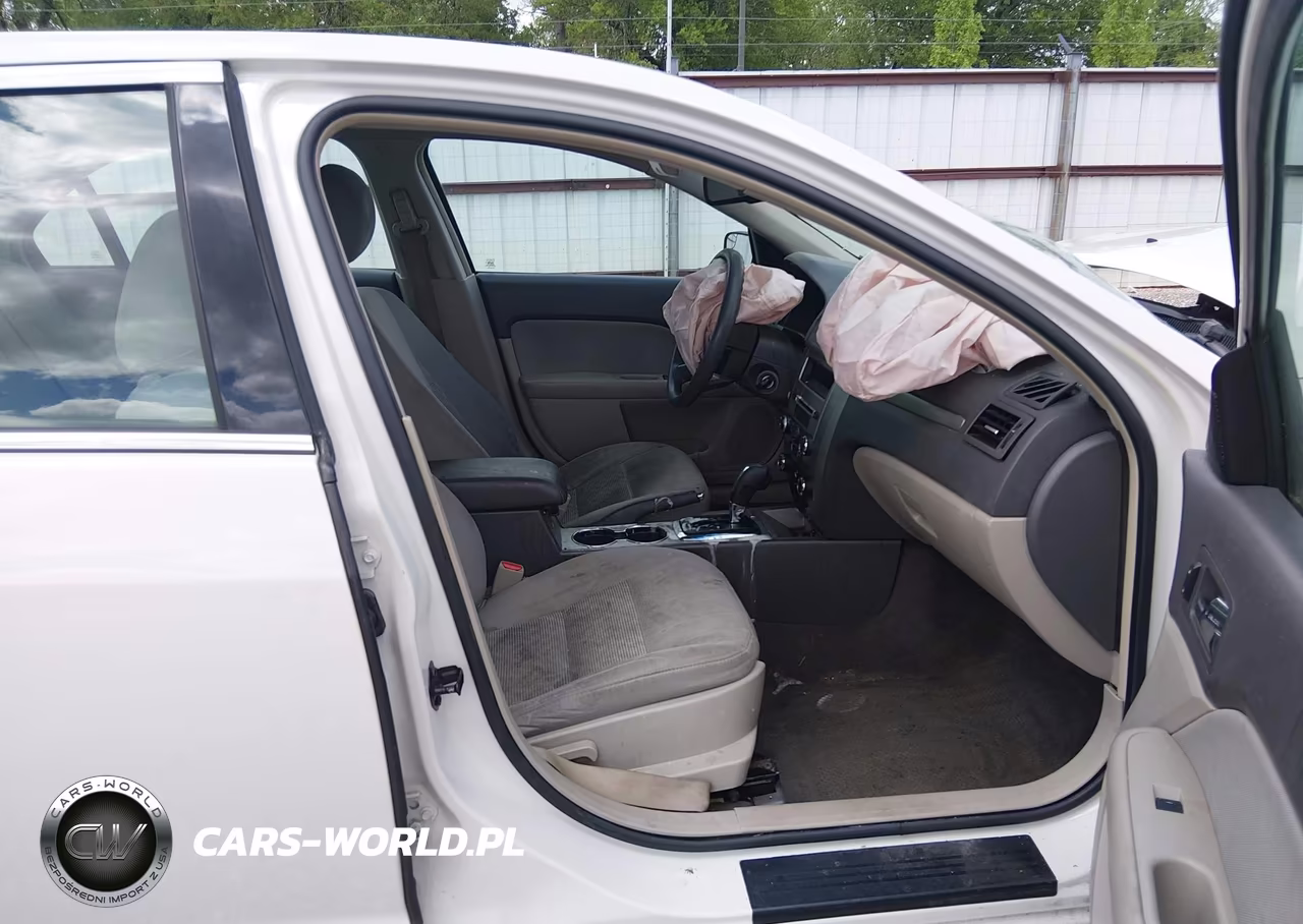 2011 Ford Fusion Se VIN:3FAHP0HA0BR319225 - 5